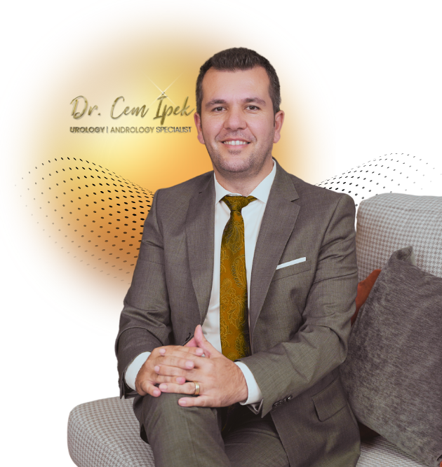 Dr. Cem İpek – Üroloji Uzmanı muayenehanesinde hasta ile görüşme