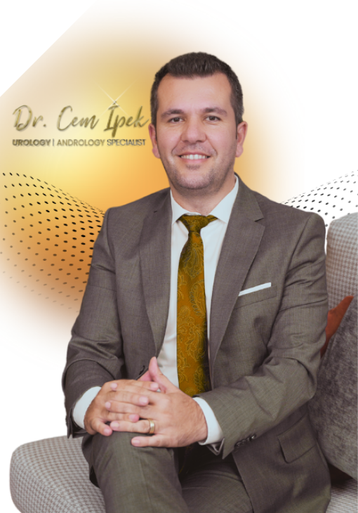 Dr. Cem İpek – Üroloji Uzmanı muayenehanesinde hasta ile görüşme